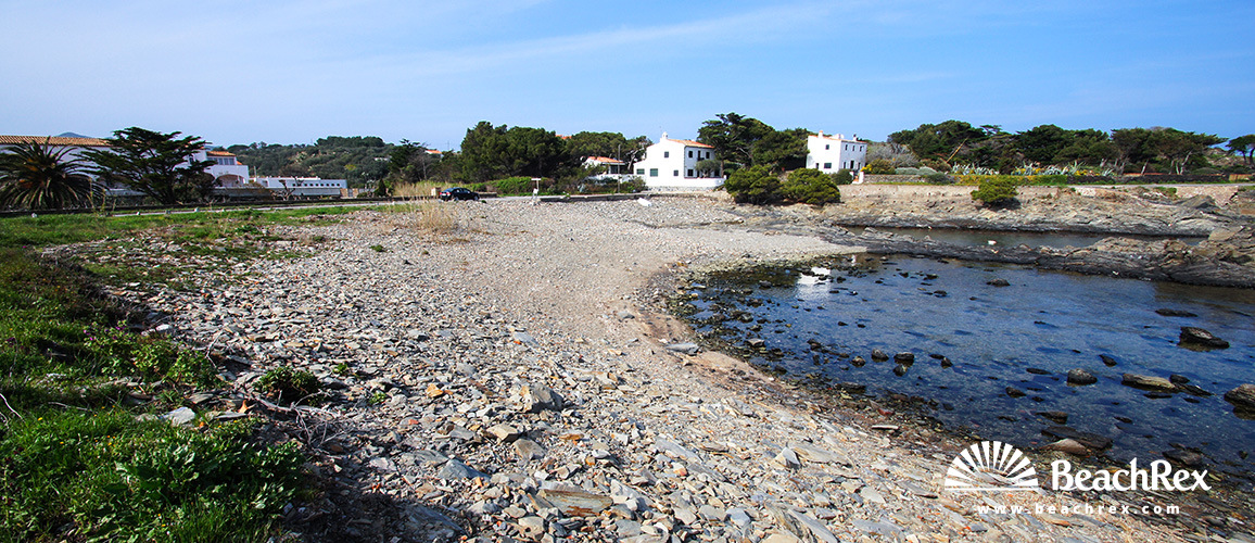 Spain - Comarques gironines -  Cadaqués - Beach des Caials