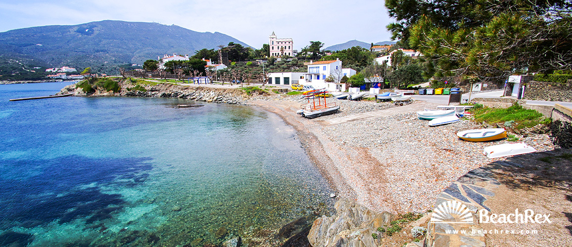 Spain - Comarques gironines -  Cadaqués - Beach Ses Oliveres
