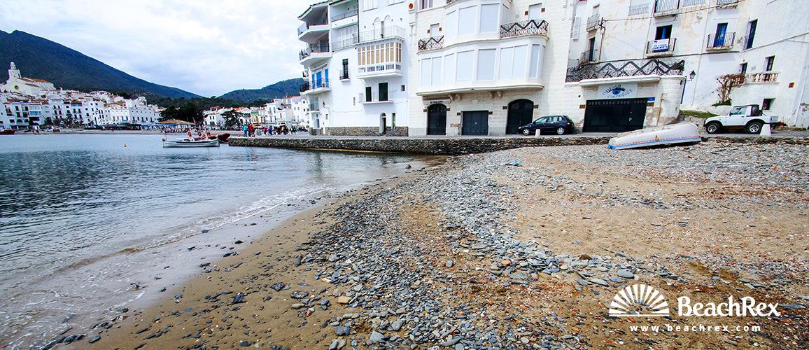 Spain - Comarques gironines -  Cadaqués - Beach es Poal
