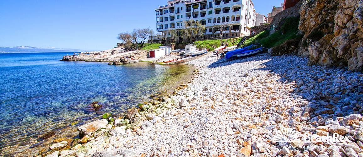 Spain - Comarques gironines -  L'Escala - Beach de la Creu
