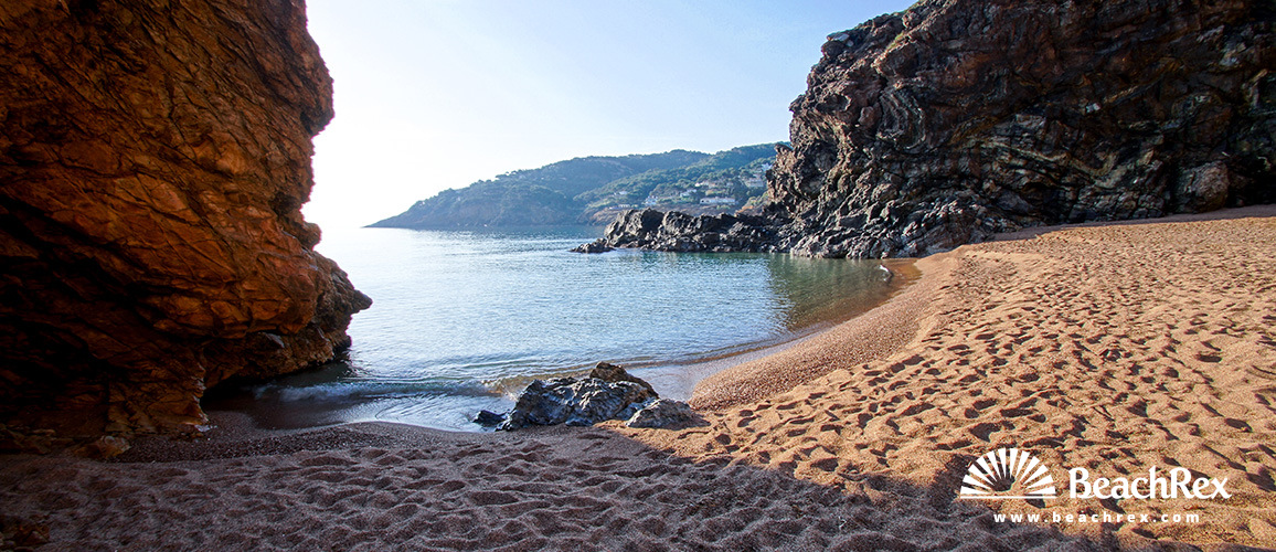 Spain - Comarques gironines -  Bergur - Beach de l'Illa Roja