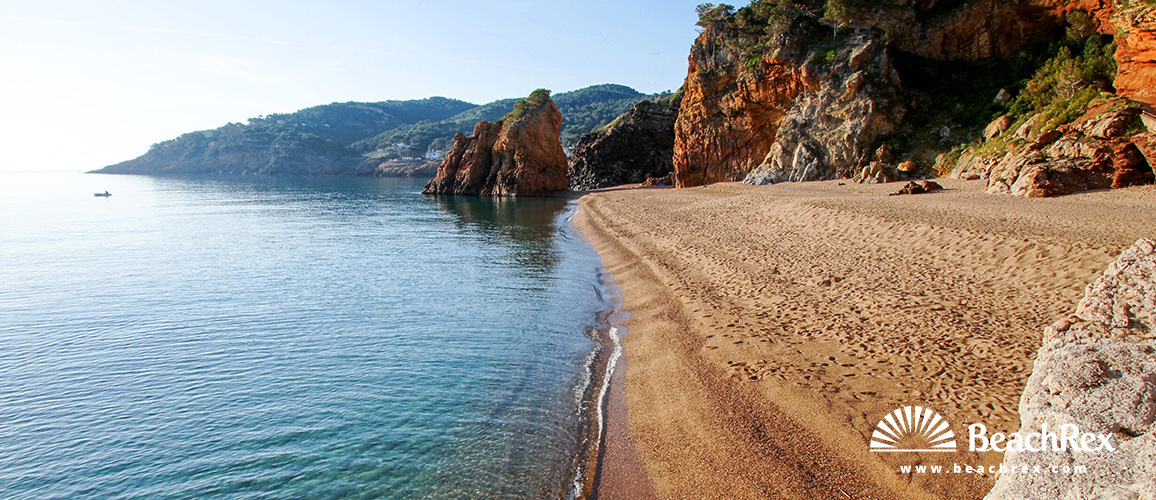 Spain - Comarques gironines -  Bergur - Beach de l'Illa Roja