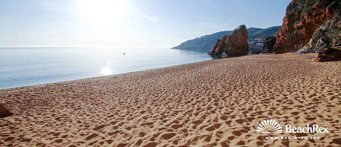Spain - Comarques gironines -  Bergur - Beach de l'Illa Roja