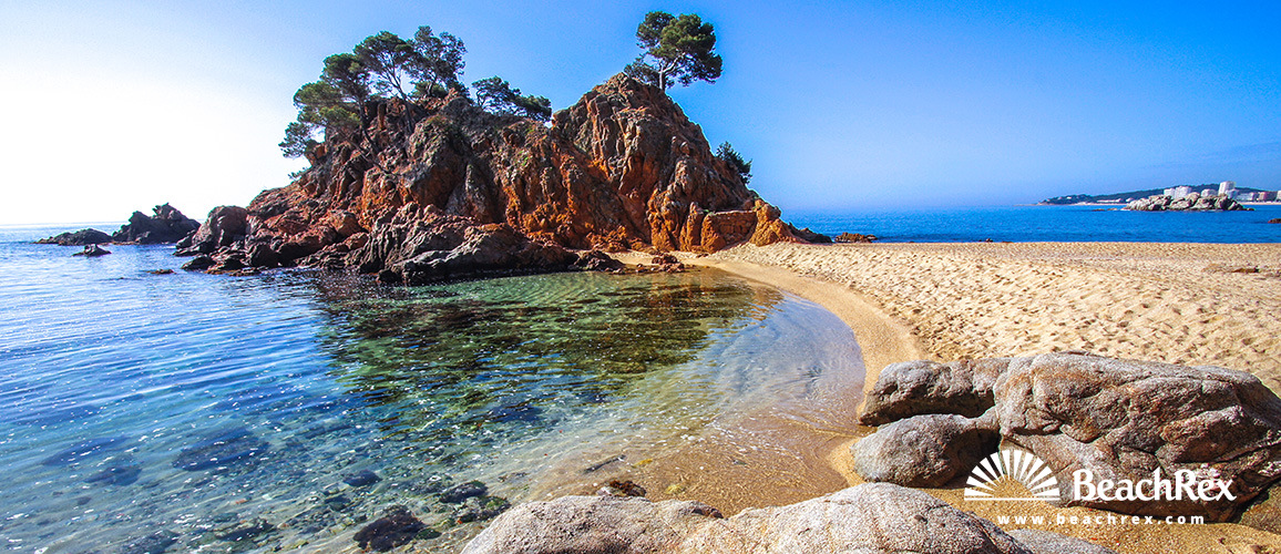 Espana - Comarques gironines -  Calonge - Playa Cap Roig Ampollau
