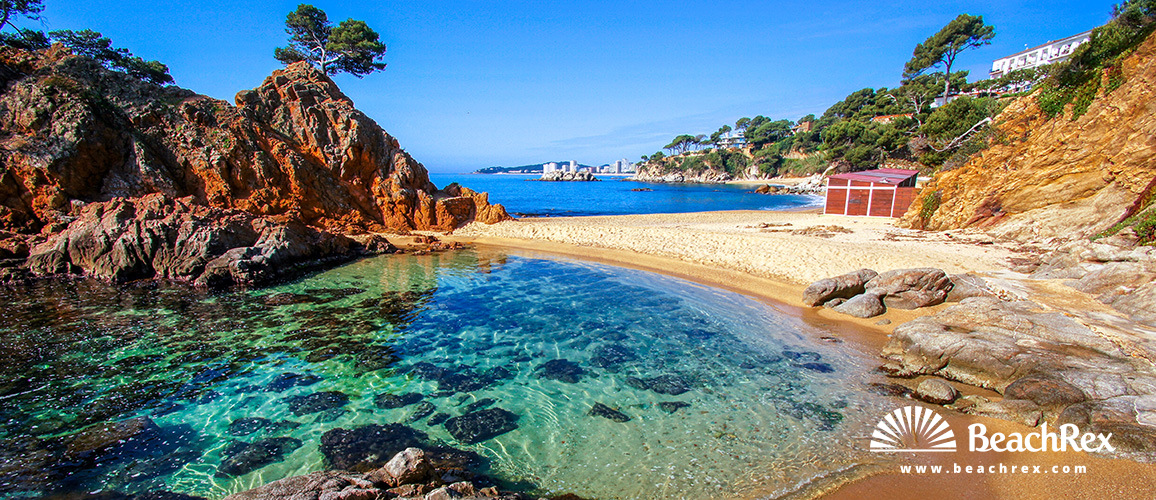 Espana - Comarques gironines -  Calonge - Playa Cap Roig Ampollau