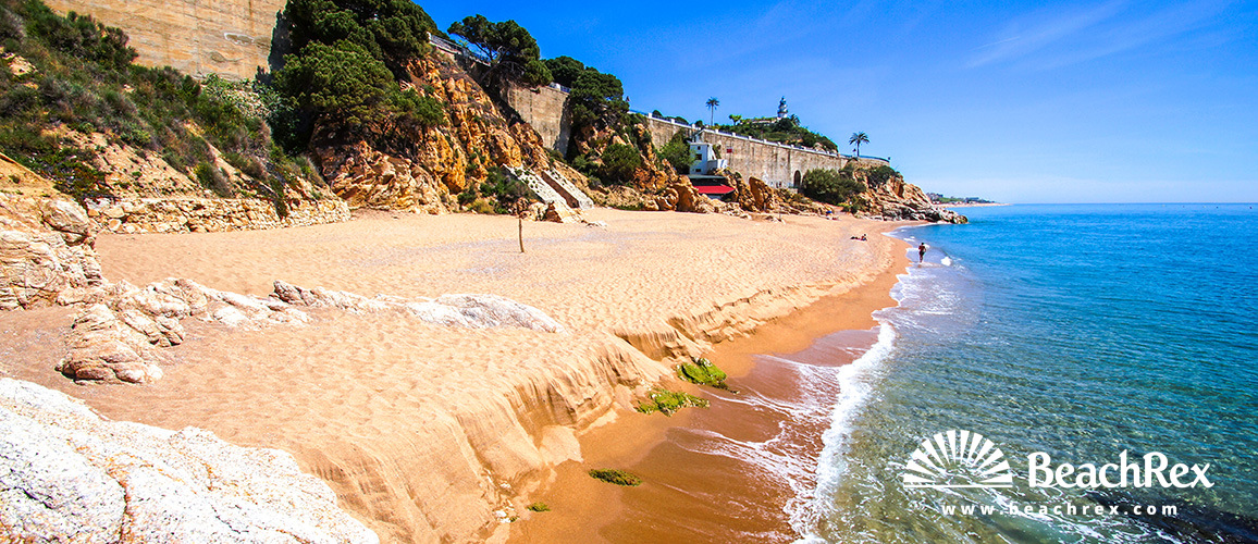 Spain - Àmbit metropolità -  Calella - Beach Roca Pins