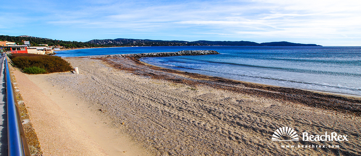 France - Var -  Cavalaire-sur-Mer - Beach du Centre-ville