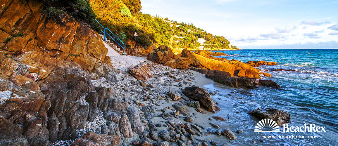 France - Var -  Le Lavandou - Beach Crique Saint Clair
