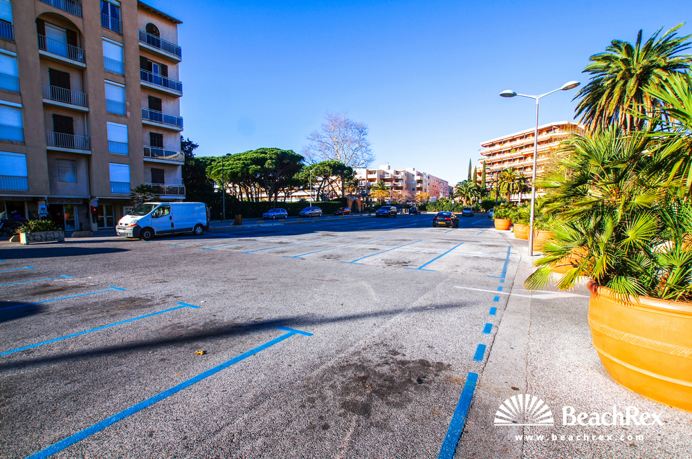 France - Var -  Le Lavandou - Beach Le Lavandou