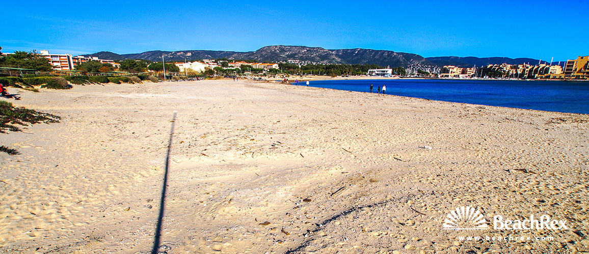 France - Var -  Bormes-les-Mimosas - Beach de la Faviere