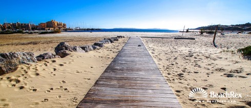 France - Var -  Bormes-les-Mimosas - Beach de la Faviere