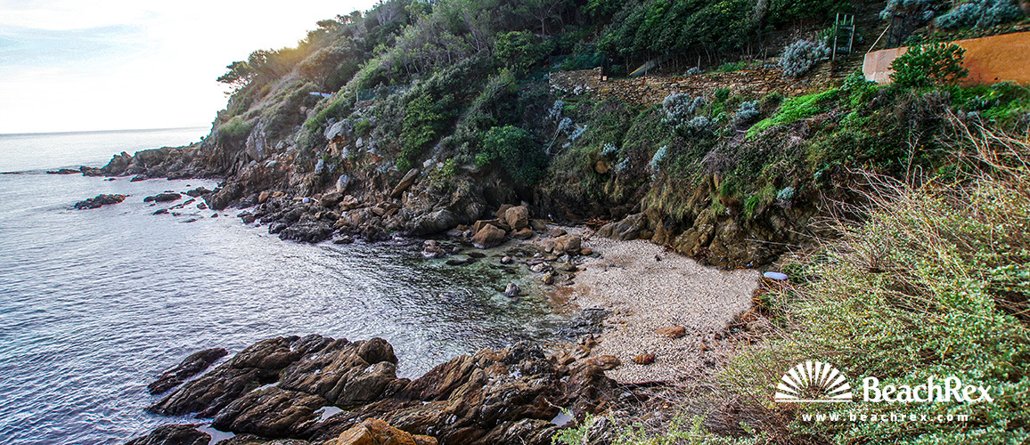 France - Var -  Bormes-les-Mimosas - Beach de la Ris