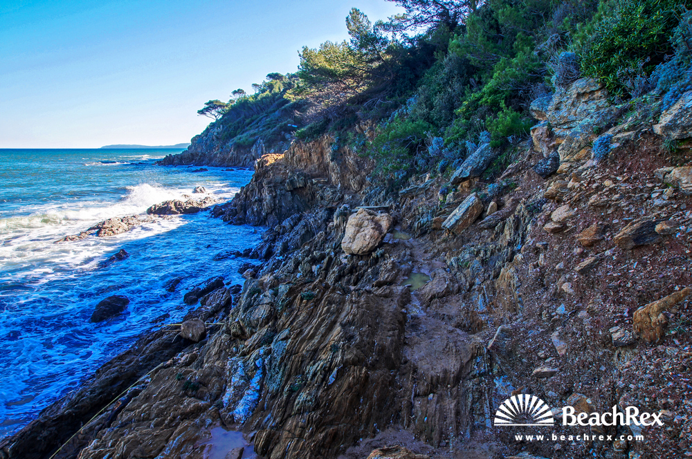 France - Var -  Bormes-les-Mimosas - Beach du Gaou