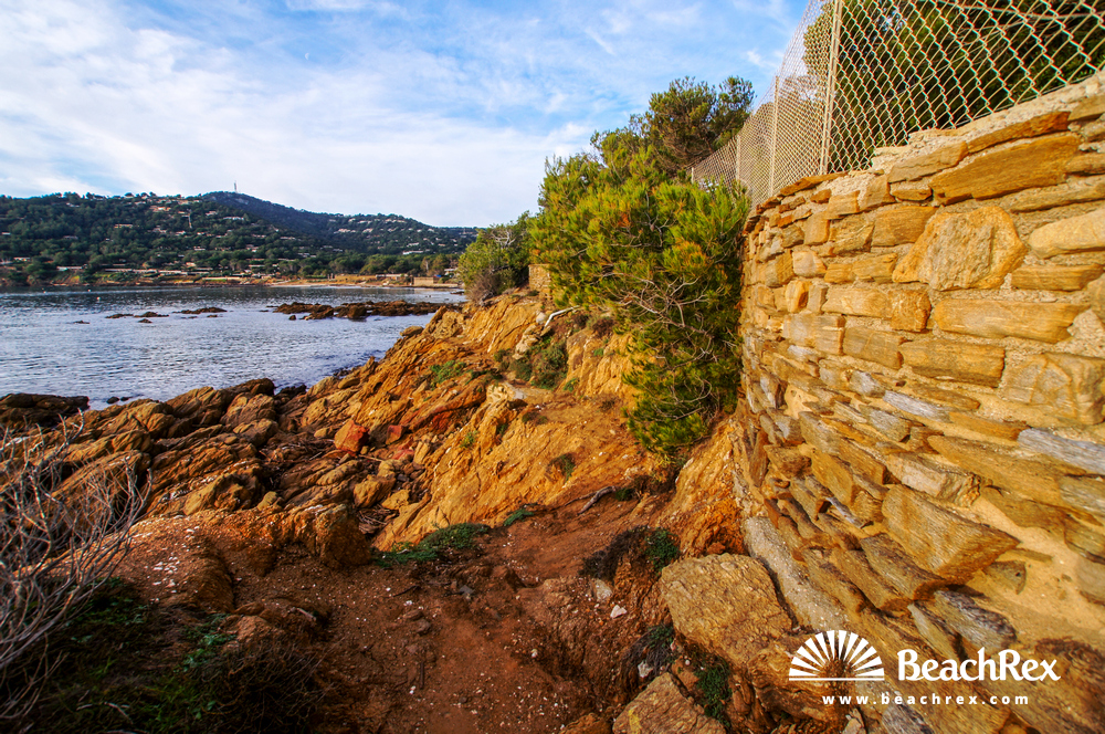 france - Var -  Bormes-les-Mimosas - Plage du Cap