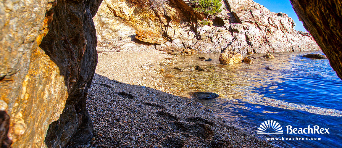 France - Var -  Bormes-les-Mimosas - Beach du Pinet