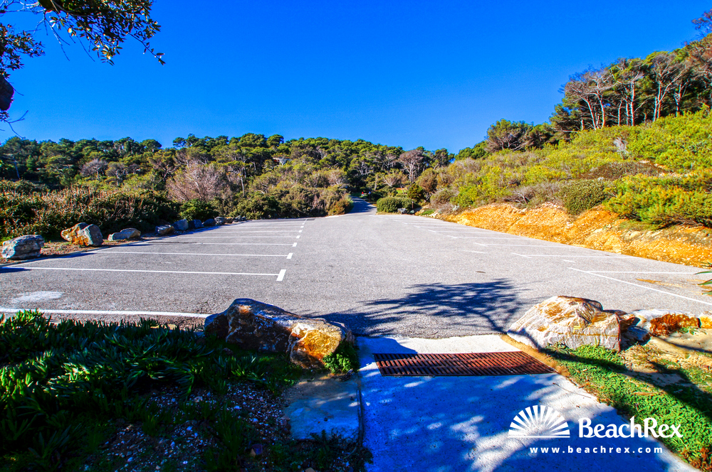 France - Var -  Bormes-les-Mimosas - Beach de Porto Fino