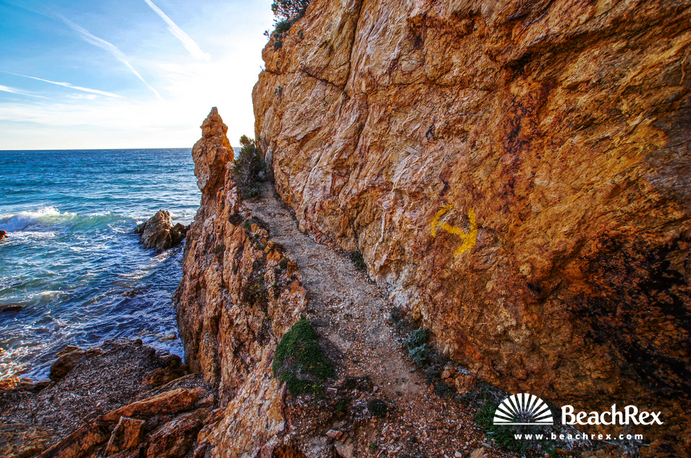 France - Var -  Bormes-les-Mimosas - Beach de la Reine Jeanne