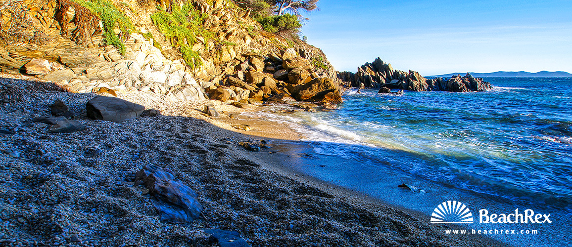 France - Var -  Bormes-les-Mimosas - Beach Crique de Brégançon