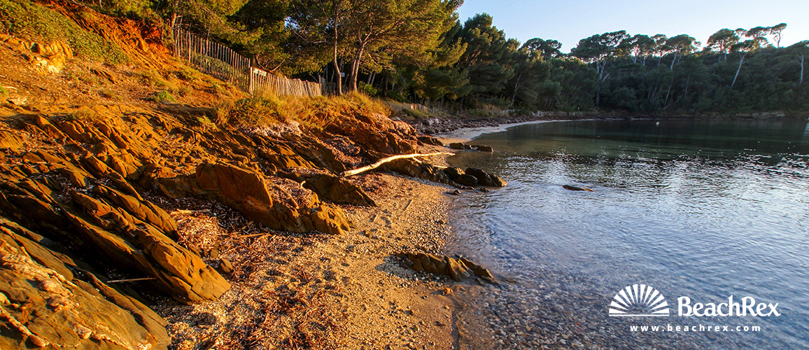 Frankreich - Var -  Bormes-les-Mimosas - Strand Le Patelin