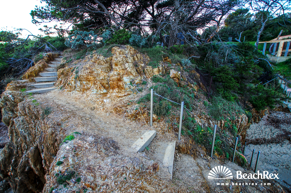 france - Var -  Hyères - Plage Petite Corniche