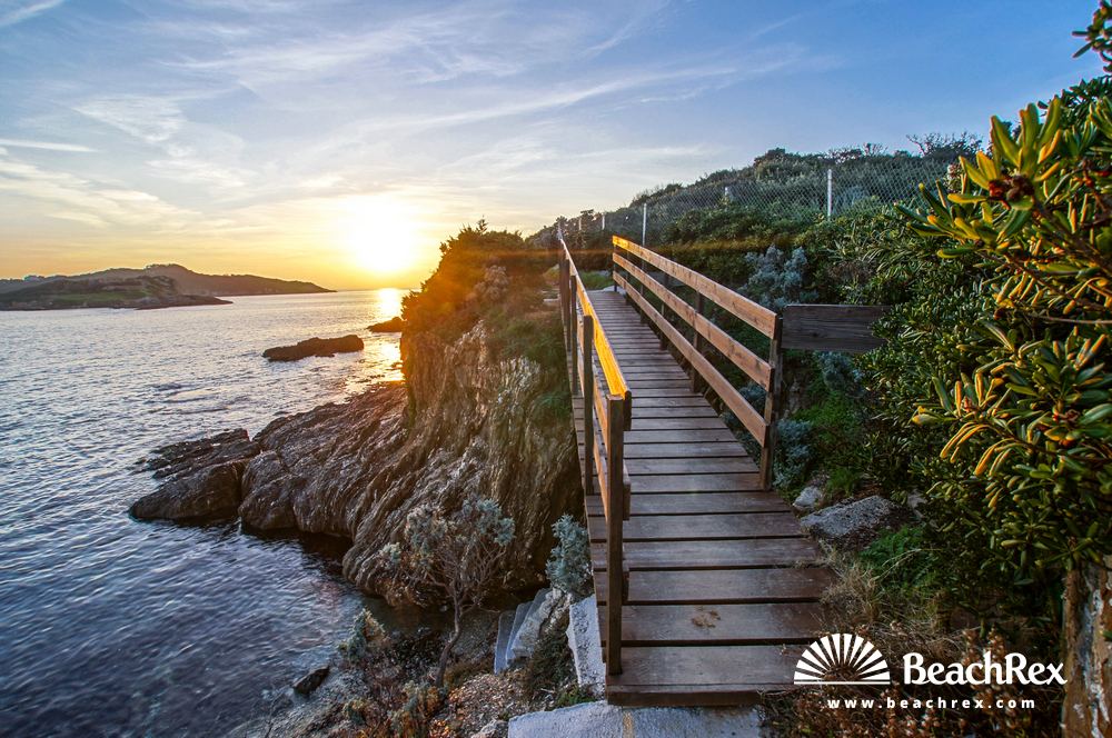 france - Var -  Hyères - Plage Petite Corniche
