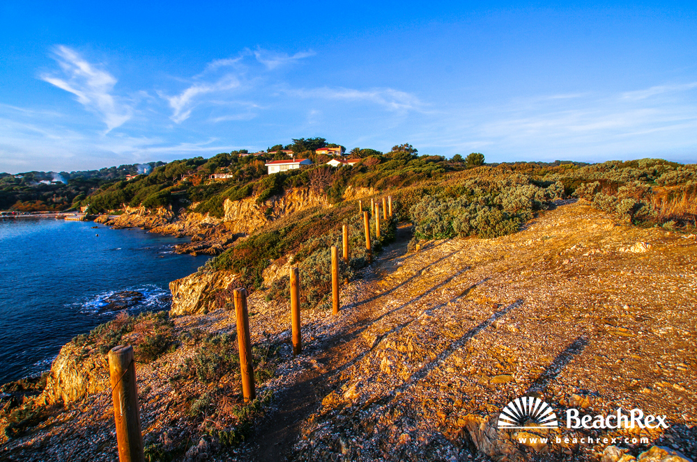 france - Var -  Hyères - Plage Petite Corniche