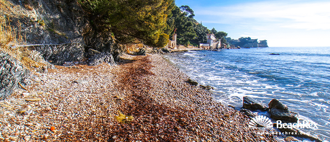 france - Var -  Toulon - Plage de la Calade