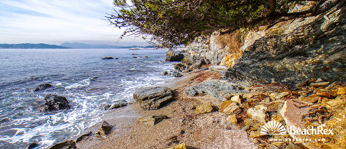 france - Var -  Toulon - Plage de Montzey