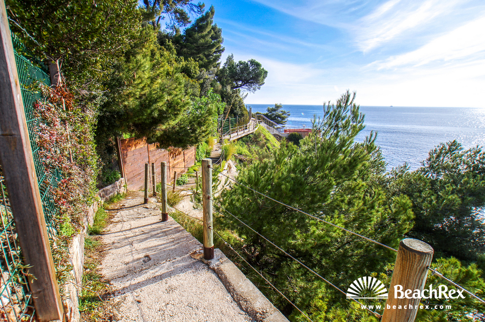 france - Var -  Toulon - Plage du Gayraud