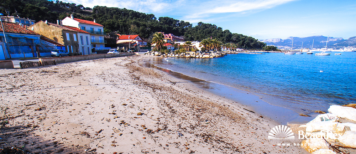 france - Var -  Saint-Mandrier-sur-Mer - Plage du Touring