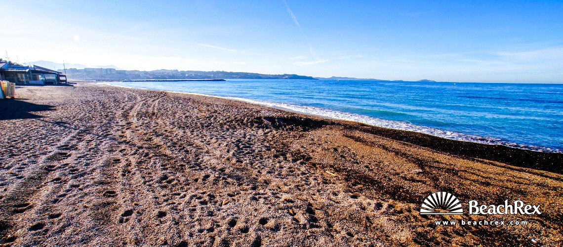 france - Var -  Six-Fours-les-Plages - Plage de Bonnegrace