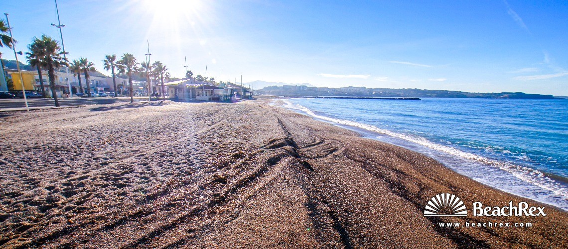 france - Var -  Six-Fours-les-Plages - Plage de Bonnegrace