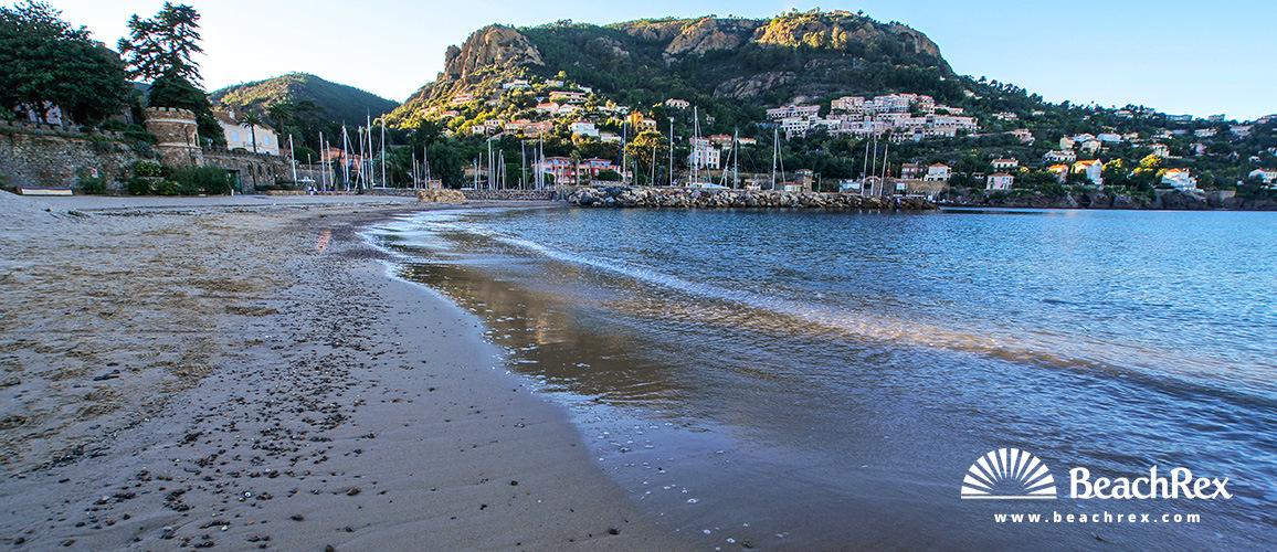 Francuska - AlpesMaritimes -  Théoule-sur-Mer - Plaža du Vallon de l'Autel