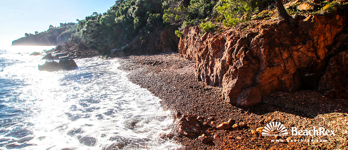 France - AlpesMaritimes -  Théoule-sur-Mer - Beach Ballif