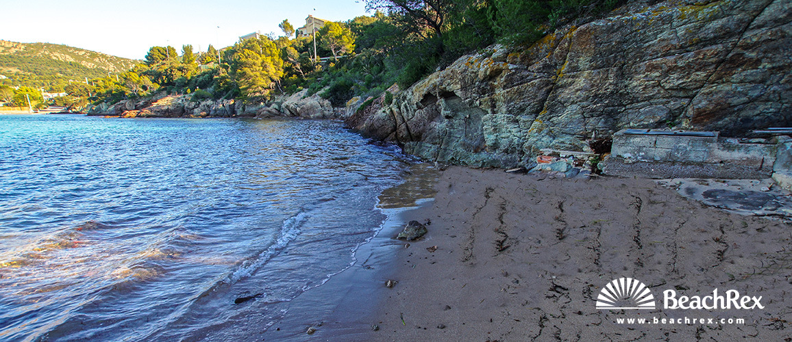 Francia - Var -  Saint-Raphaël - Playa Crique Brieux