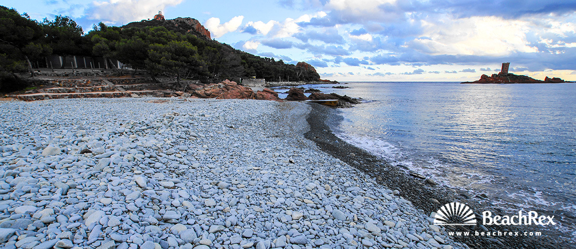 france - Var -  Saint-Raphaël - Plage du Débarquement