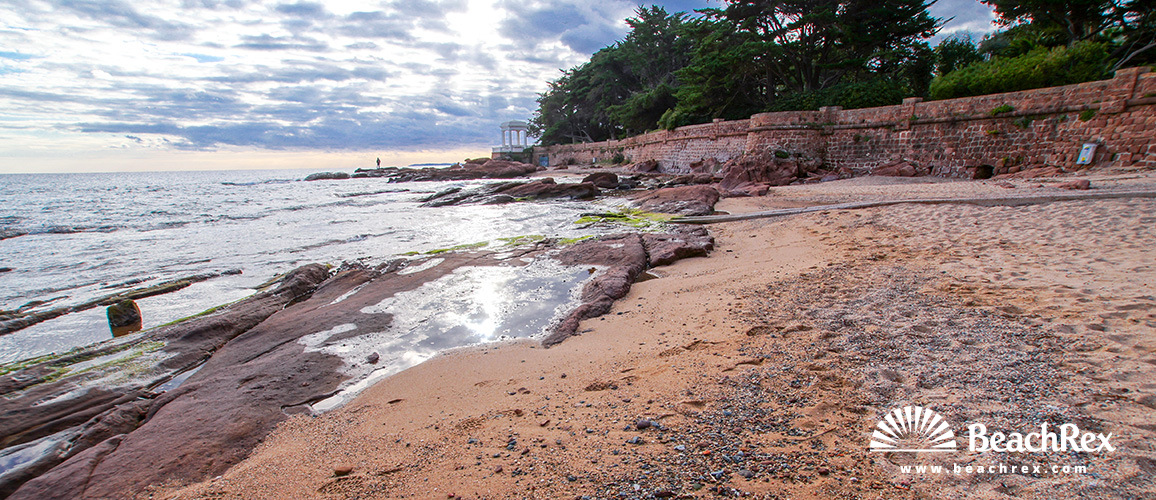 France - Var -  Saint-Raphaël - Beach du Val Fleuri