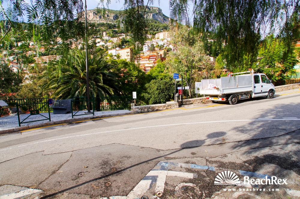 France - AlpesMaritimes -  Roquebrune-Cap-Martin - Beach Rocher