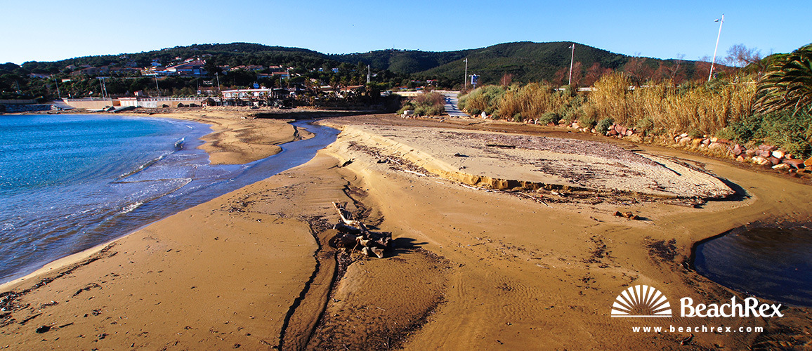 France - Var -  Roquebrune-sur-Argens - Beach de la Gaillarde