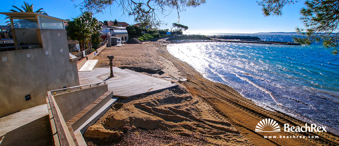 France - Var -  Roquebrune-sur-Argens - Beach de San Peire