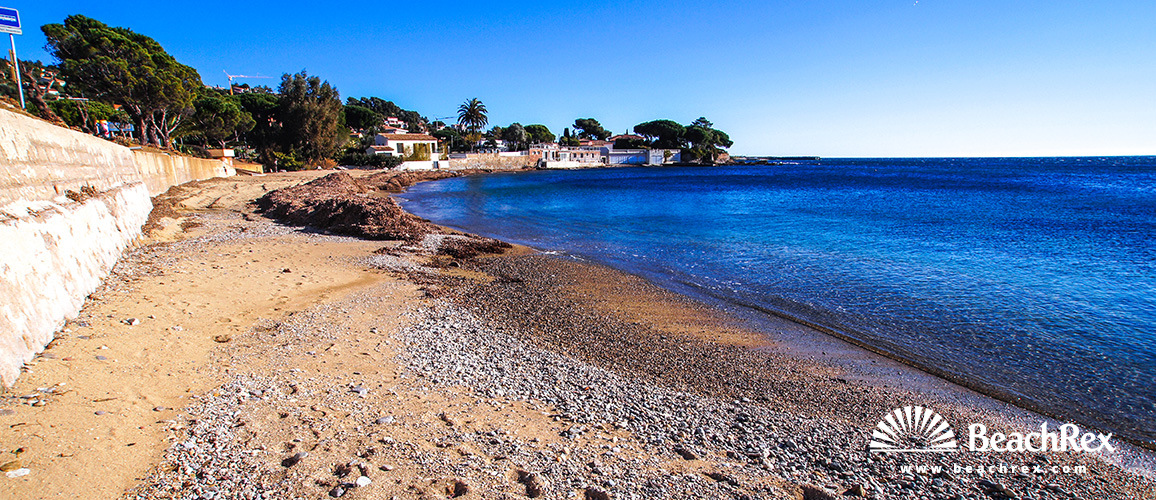 france - Var -  Roquebrune-sur-Argens - Plage des Peiras