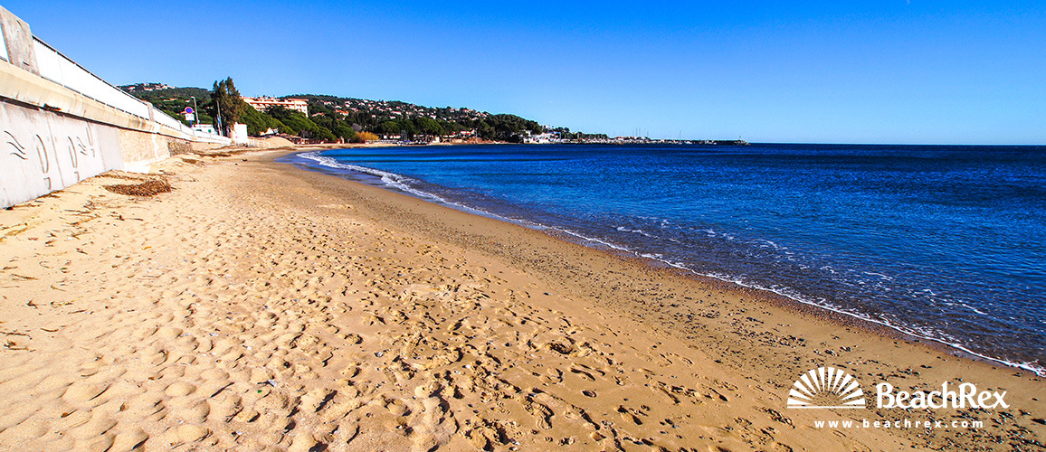 France - Var -  Roquebrune-sur-Argens - Beach de la Garonnette