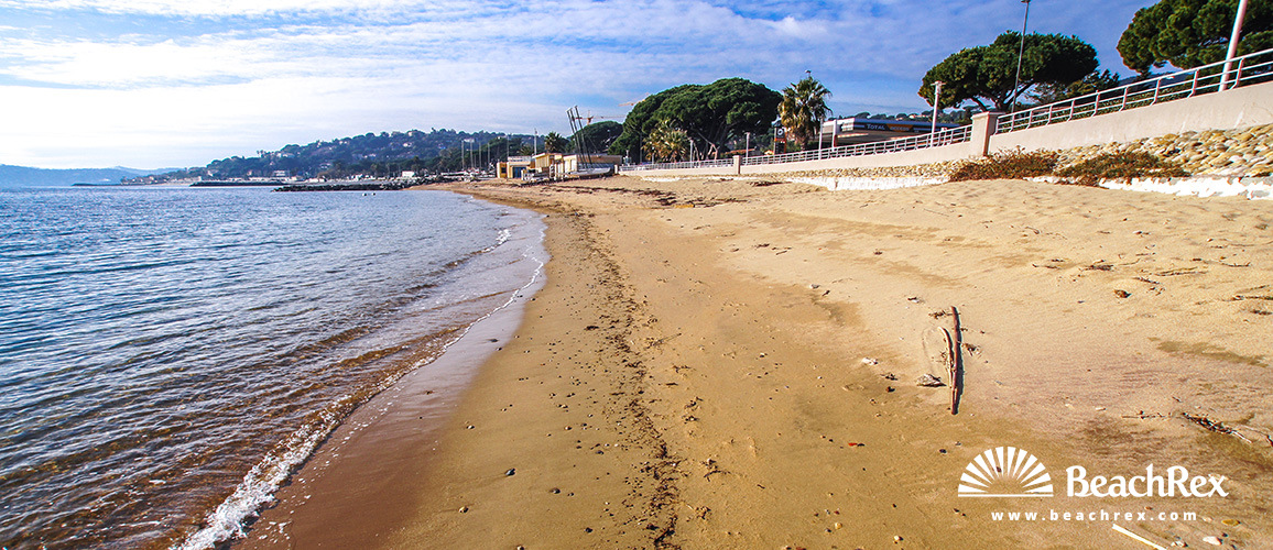 France - Var -  Sainte-Maxime - Beach Sian Proun