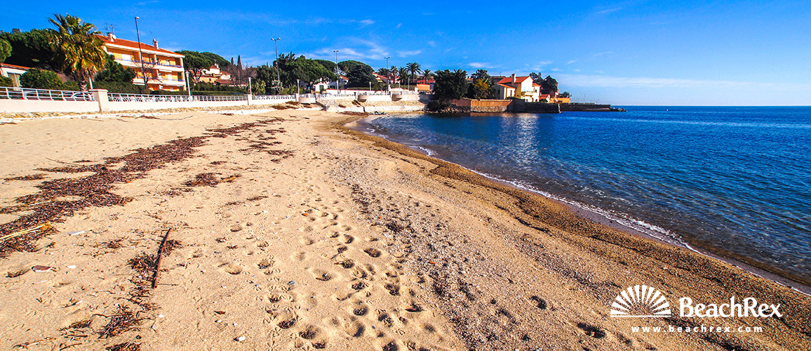 France - Var -  Sainte-Maxime - Beach Sian Proun