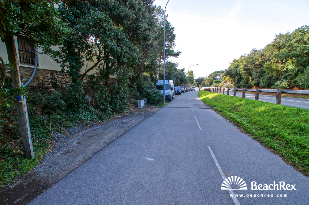 France - Var -  Grimaud - Beach Les Cigales