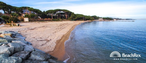 france - Var -  Grimaud - Plage du Vieux Moulin