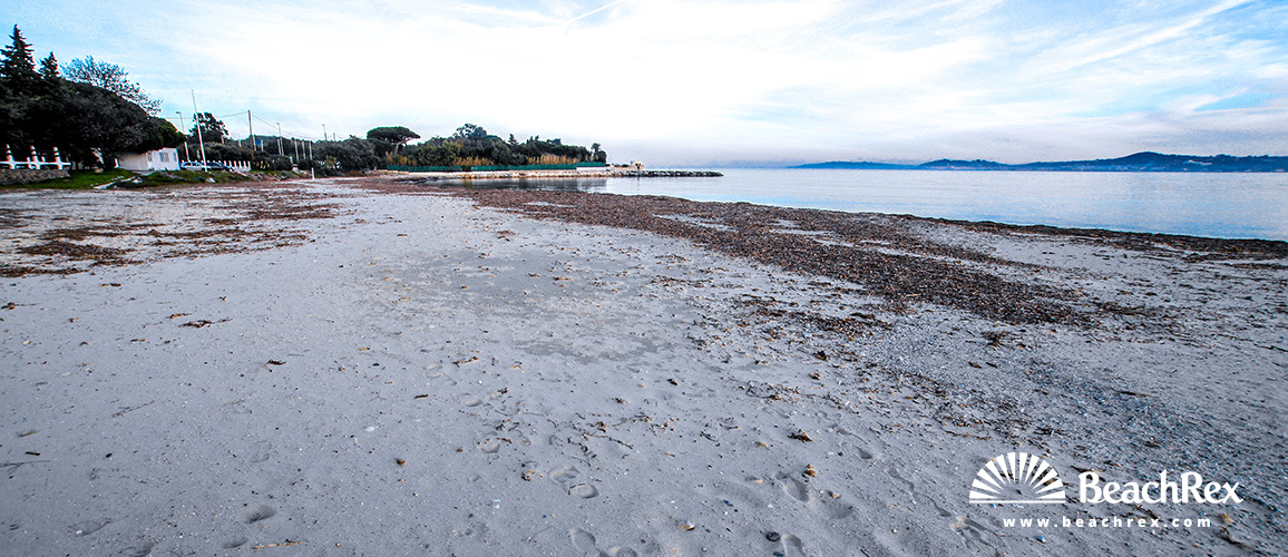 France - Var -  Grimaud - Beach les Tamaris