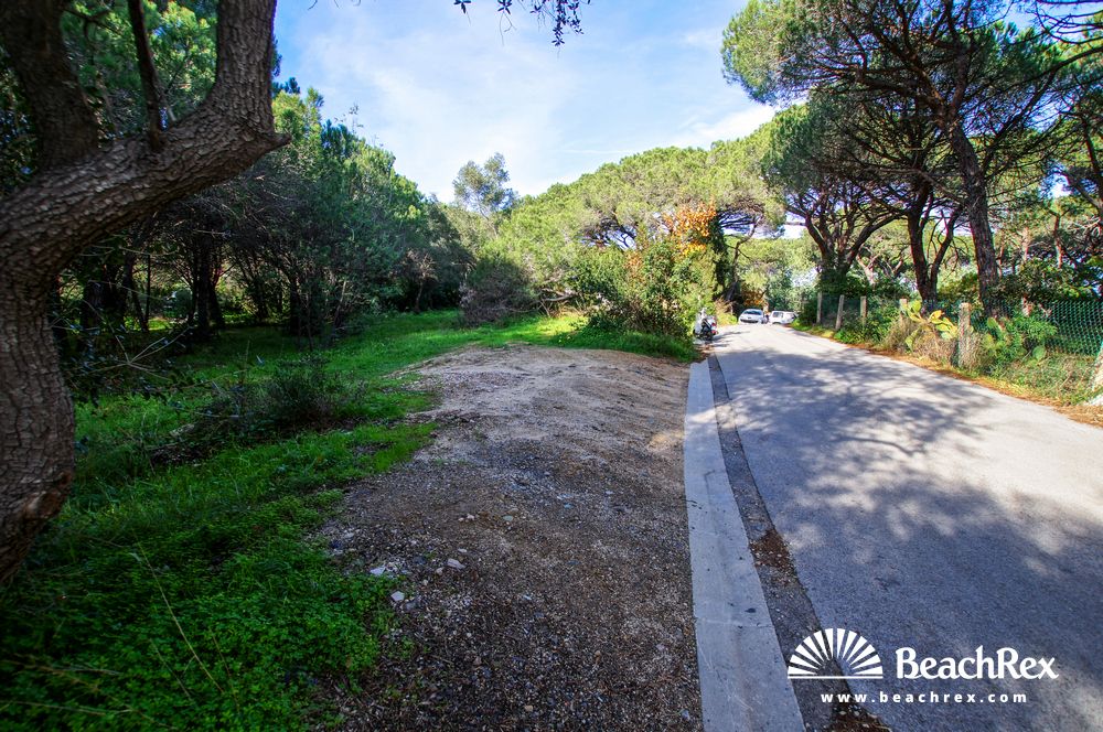 France - Var -  Saint-Tropez - Beach Criques des Graniers
