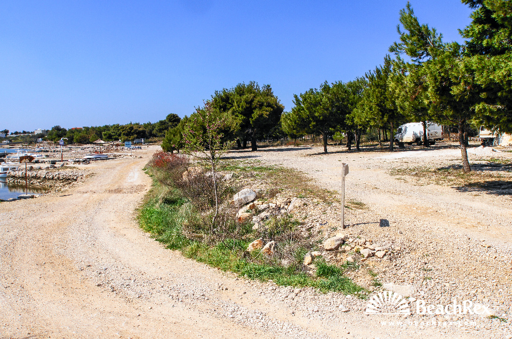 Croatia - Dalmatia  Šibenik -  Drage - Beach Kamp