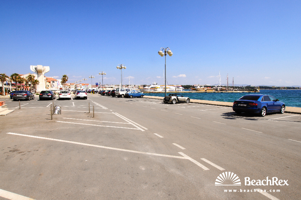 Hrvaška - Dalmacija  Šibenik -  Vodice - Plaža Heksagon